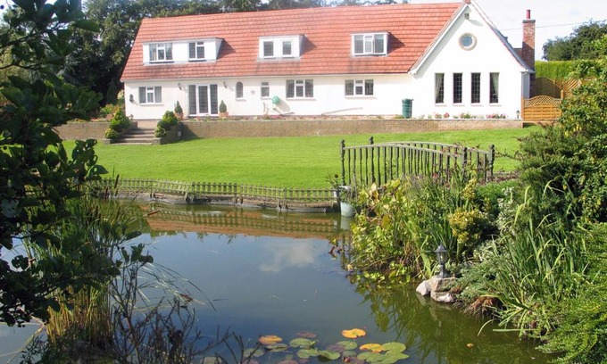 Barwell Bed & Breakfast | Guest Rated 10/10 at The Beeches Bed and Breakfast