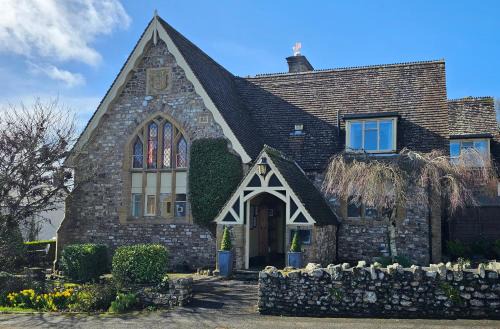 Yarcombe Bed & Breakfast | Discover The Belfry at Yarcombe: 4-Star Comfort Awaits