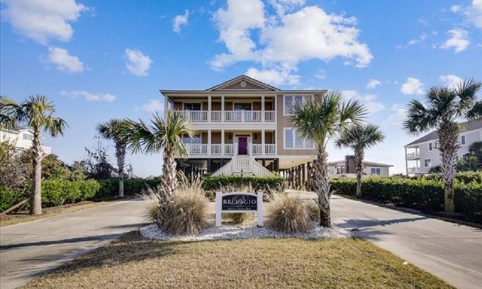 Long Bay Estates House | Discover The Bellagio in Long Bay Estates with Pool & Spa