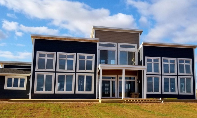 Sea View House | Oceanfront Bliss at The Belvedere with Media Room Access