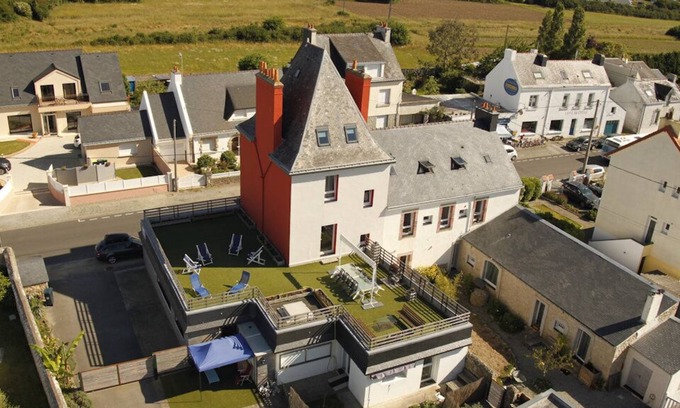 Riantec House | The Belvedere - RIANTEC