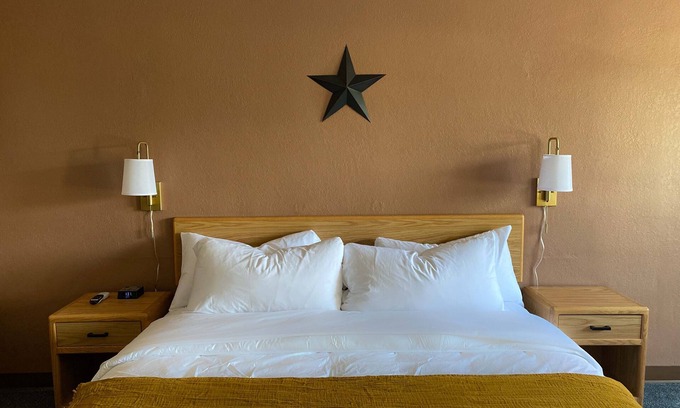Benson Hotel | Experience The Benson Motel with Family-Friendly Amenities