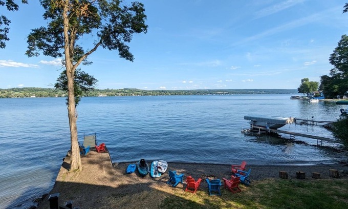 Penn Yan House | Discover Keuka Lake Paradise: Swim, Campfire & Family Fun!