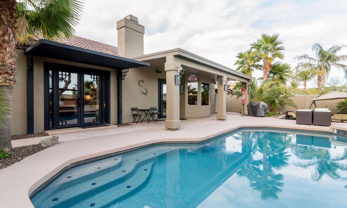 Foothills House | Discover Ahwatukee: Pet-Friendly Oasis with Spa & Pool