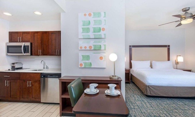 Sandy Springs Hotel | Convenient Stay with Full Kitchens, Pool & Free Breakfast