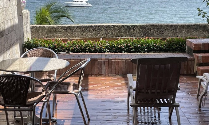 Cartagena District Apartment | Unmatched Views and Prime Location in Cartagena