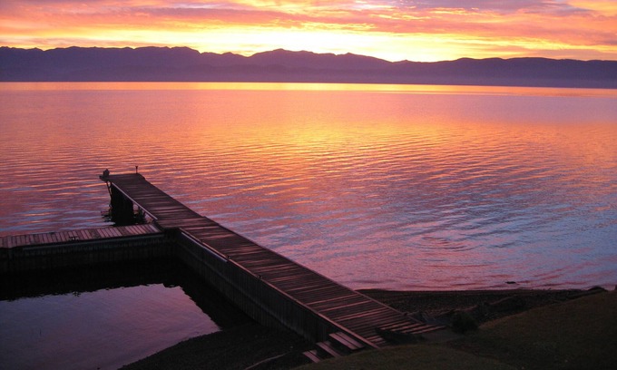 Lakeside Cabin | Unforgettable Views and Family-Friendly Amenities at Flathead Lake