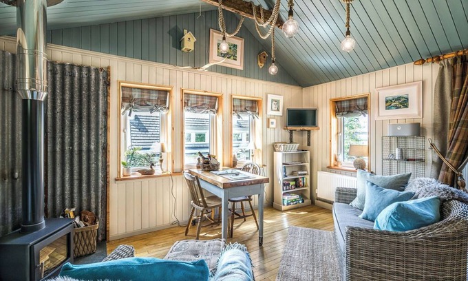 Breakish Cottage | The Birdhouse - a luxurious cottage with log burner in the Highlands