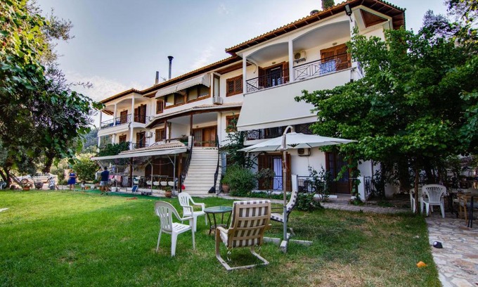 Apolpaina Apartment | Pet-Friendly Stay at The Big Cypress Apartments - Rated 9.3