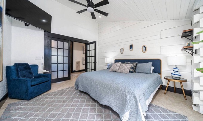 Jones Mills House | Discover The Big House on Cape Catherine: Family & Pet-Friendly
