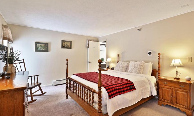 Killington Cabin | Cozy Birch Ridge Suite with Pool & Hot Tub in Killington