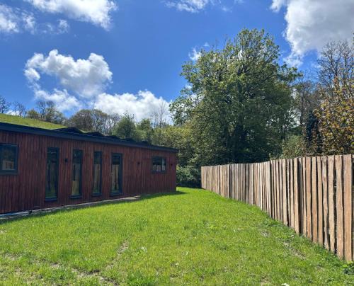 Narberth Ski Chalet | Guest Rated: 9.8 at The Bird House - Pet & Child Friendly