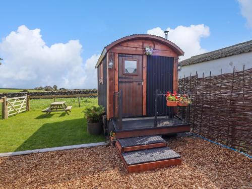 Newton Stewart House | The Black Sheep