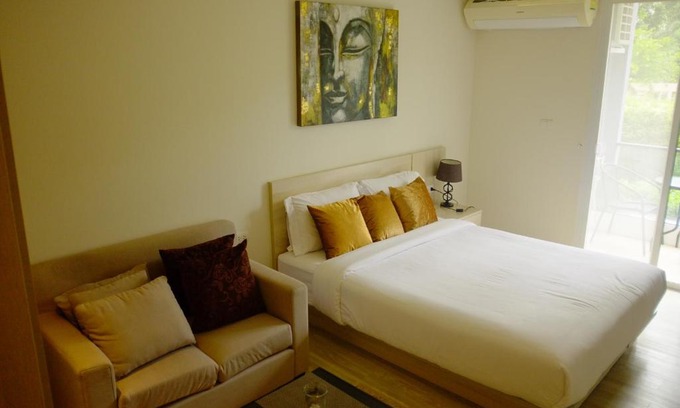 Bophut Apartment | Guest Rated 10/10: The Bleu Studio Apartment with Pool