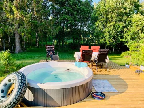 Stromstad O House | Family-Friendly Blomsholm Cabin with EV Charging & Pool