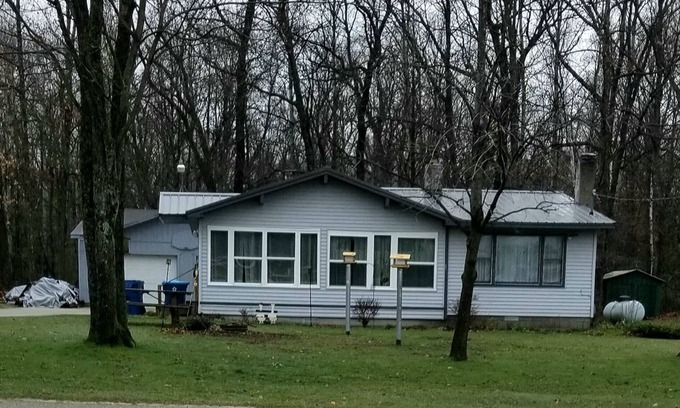 Harrison House | The Blue Heron Cabin