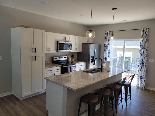 Elkhorn House | The BlueJay at Coventry Rows