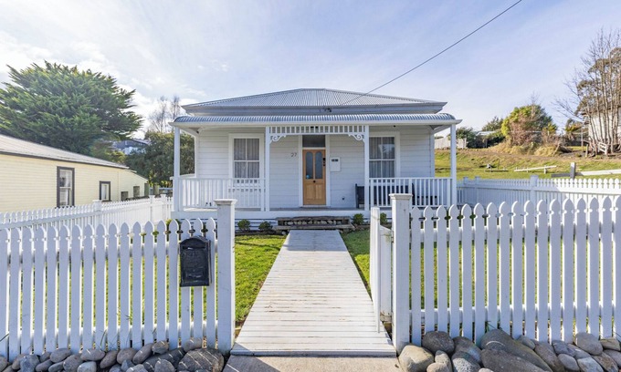 Ohakune House | The Board house - Ohakune Holiday Home
