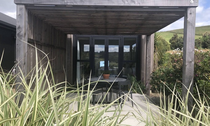 Mangawhai House | Magical Mangawhai: The Boathouse with Pool & Ocean Views