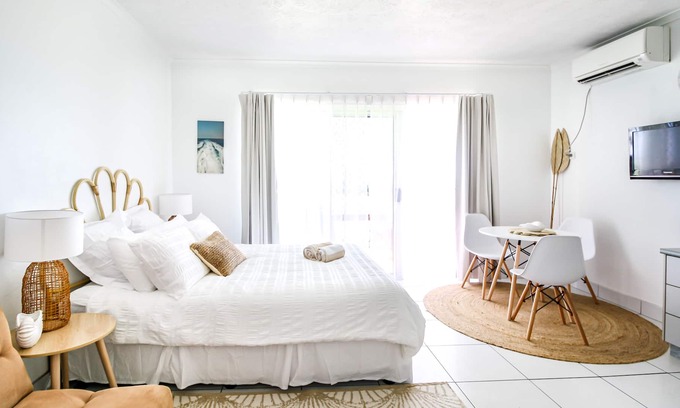 Dolphin Heads Resort | Experience The Bohemian @ Dolphin Heads with Oceanfront Views
