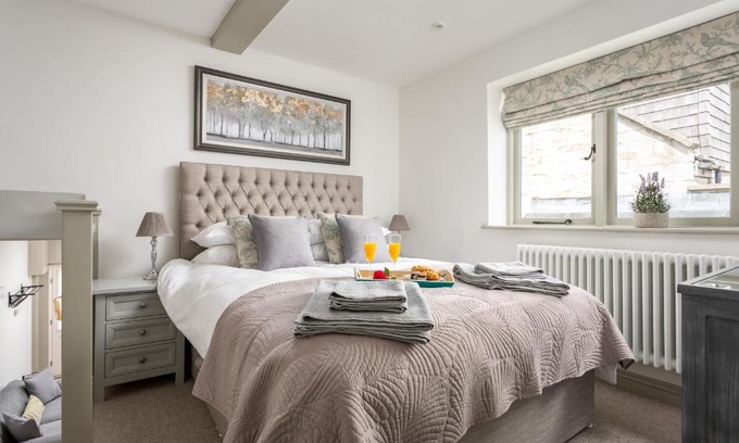Winchcombe House | Dog-Friendly Getaway at The Bolt Hole, Winchcombe
