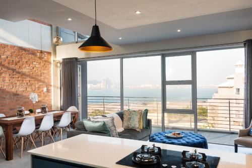 Durban Point Apartment | Family-Friendly Getaway at The Bond Square by AirAgents