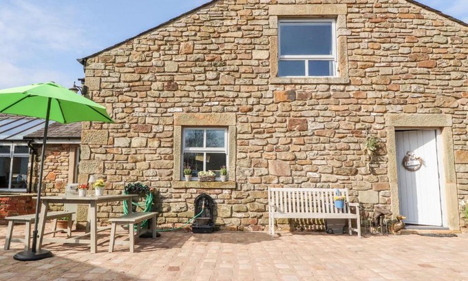 Higher Walton House | Exceptional Stay at The Boot Room - 5-Star & Family-Friendly