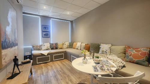 Paarl Apartment | The Botanic High Gold