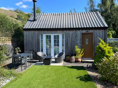 St Fillans Apartment | Discover The Bothy - Your Unique 4-Star Retreat