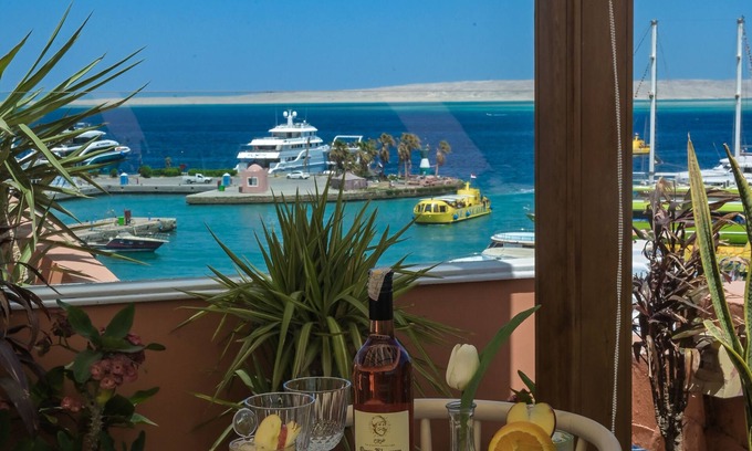 Sheraton Road -Sakkala Hotel | Discover The Boutique Hotel Hurghada Marina with Pool & Spa