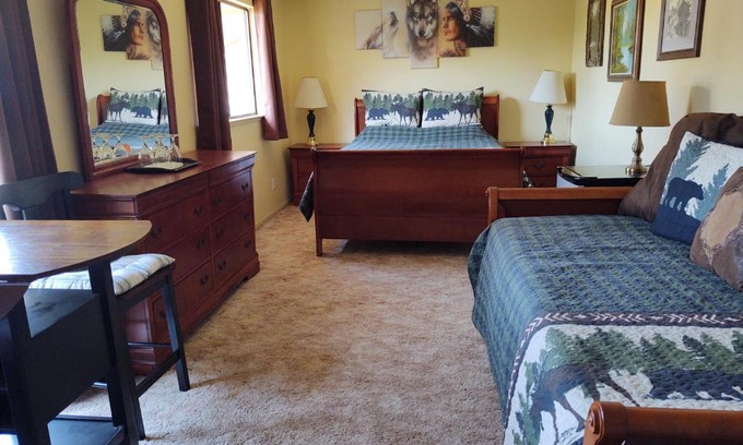 Squaw Valley Bed & Breakfast | Delightful Stay at The Branded Calf Bed & Breakfast