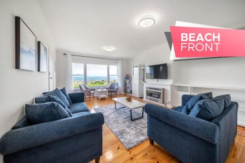Tennyson House | Experience The Breeze at Tennyson – Family-Friendly Retreat