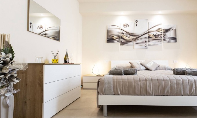 Pisa Bed & Breakfast | Unforgettable Stay at The Bricks B&B - Rated 10/10!