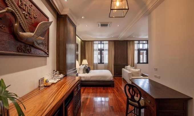 Chiang Mai Hotel | Eclectic Retreat at The Bridge: Oceanfront Bliss Awaits