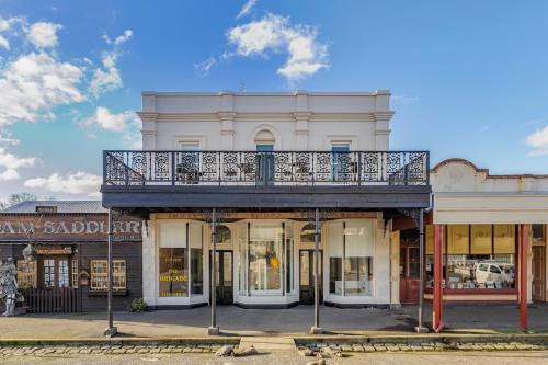 Clunes House | The Brigade - A Timeless Retreat