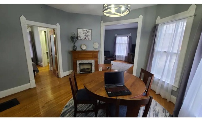 Albion House | Historic Briton Victorian: Family-Friendly with Breakfast