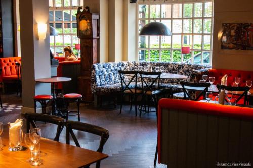 Letchworth Hotel | Eco-Friendly Retreat at The Broadway Hotel with Hot Tub