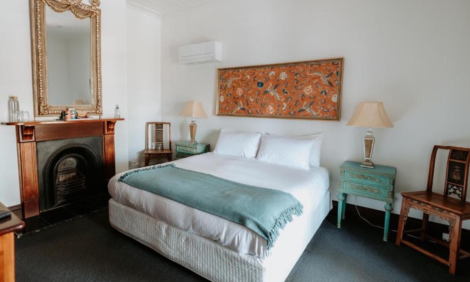 Morpeth House | Experience The Bronte Boutique Hotel: 4-Star Elegance Awaits