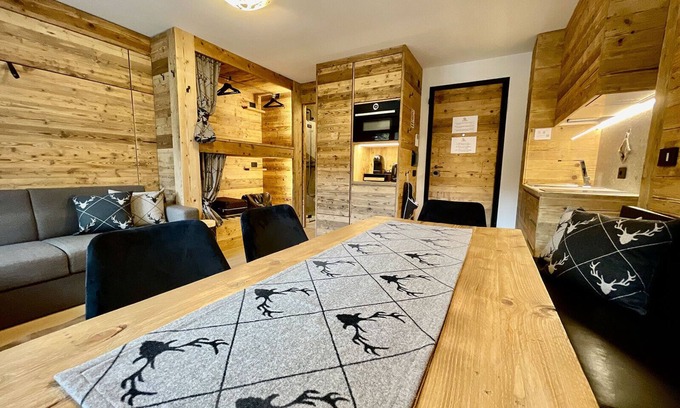 Madesimo Apartment | Inviting Brook Mountain Apartment: Family-Friendly Retreat
