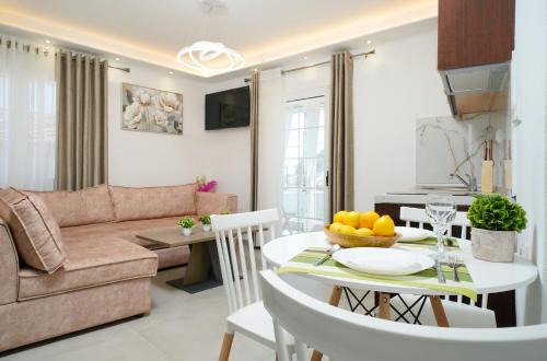 Panagia Apartment | Exceptional Family Retreat at The Brothers House
