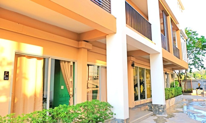 Kaeng Khoi Hotel | Top-Rated Stay at The Bua Boutique Resort with Family Amenities