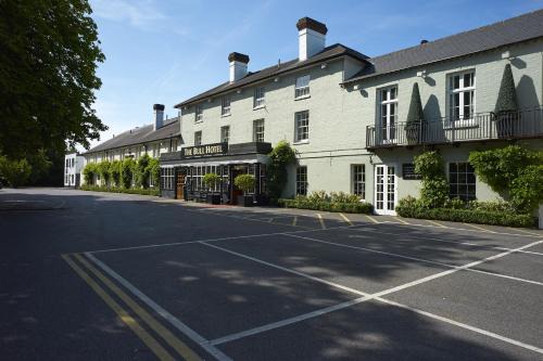 Gerrards Cross Hotel | Discover The Bull: Pet-Friendly Comfort with Great Amenities
