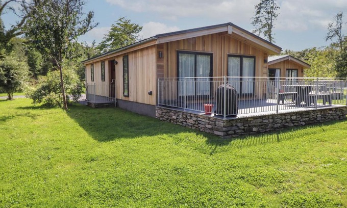 Haverthwaite House | Welcome to The Burrow: Family and Pet-Friendly Retreat
