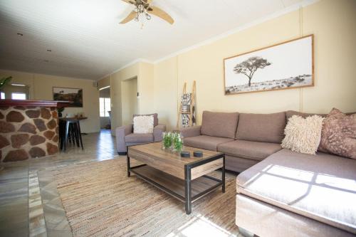 Bela-Bela House | Experience The Bushveld Farmhouse in Mabalingwe Nature Reserve