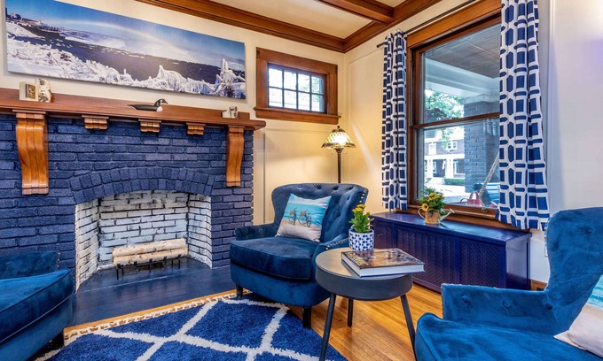 Downtown Niagara Falls Bed & Breakfast | Experience The Butler House B&B: Guest Rated 9.8, Breakfast Included