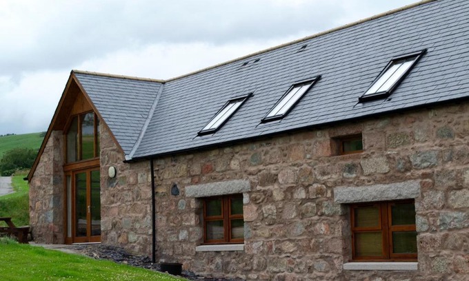 Logie Coldstone House | Pet-Friendly Retreat at The Byre Cottage with Hot Tub