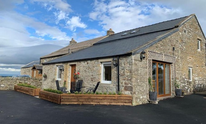 Bellerby House | Discover The Byre @ Cow Close - A Family Retreat in the Dales