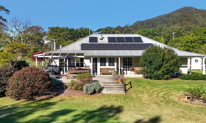 Far Meadow Cottage | Experience The Byres: Oceanfront Retreat with Spa & Pool