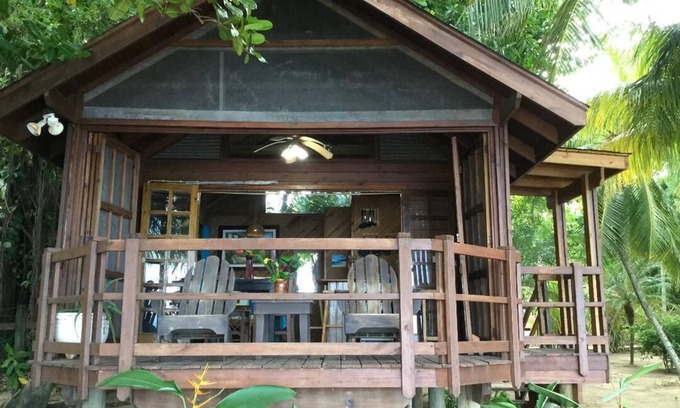 Antoneys Cay Cottage | Idyllic Cabana Guest Cottage with Ocean View & Pool