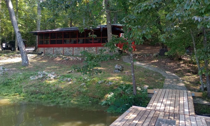 Rockmart Cabin | Experience The Cabin at Becks Lake: Pet-Friendly Retreat